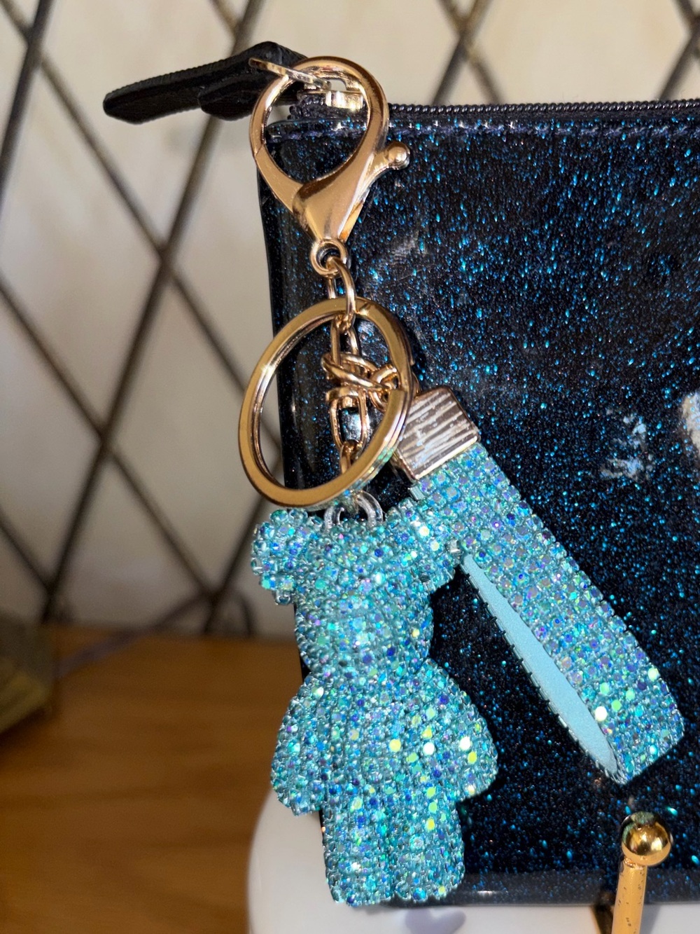Kate Spade “Sparkle (Glitter) Pouch” EUC - Picture 3 of 5